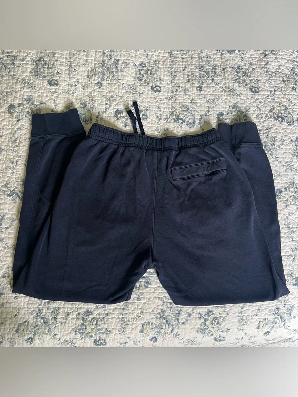 Jordan Navy Men's Sweatpants with Gold Michigan M & Jumpman